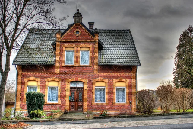house, stones, building, architecture, wall, facade, masonry, fancy stone, house facade, old house, bay window, window, brick, stony, house, old house, old house, old house, old house, old house. Sådan vurderes underlaget før murerarbejde på en facade